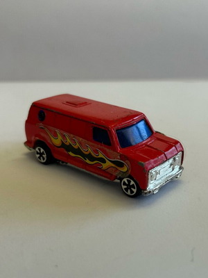 Vintage Wheeler Road Aces Fast Wheeling Super Vans red with flames used