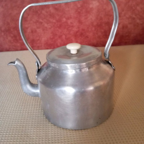 Aluminum kettle teapot used from 60-70s era