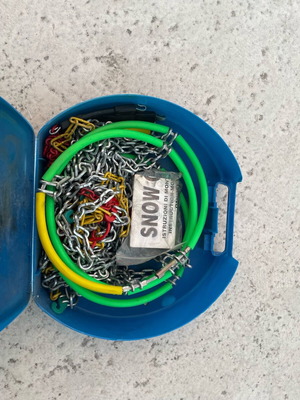 Polo snow and ice chains used