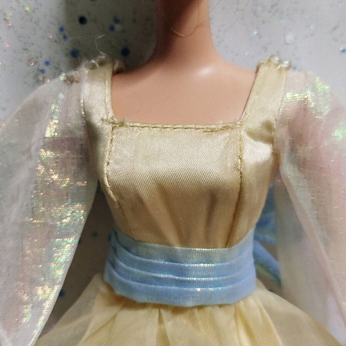 Anastasia Dream Waltz Galoob gown 1997 used with flaws