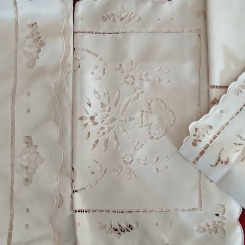 Set of 5 Table Linens New Satin-Polyester for Dining Table