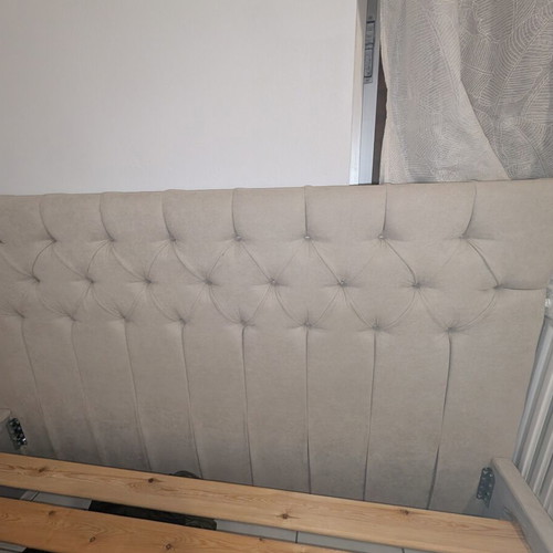 Double Bed 1.60x2 with mattress and LED lighting, like new