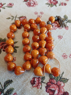 Mastic Worry Beads used with vintage silver elements and tassel