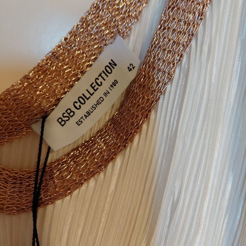 BSB top ecru with gold details, new, size XL