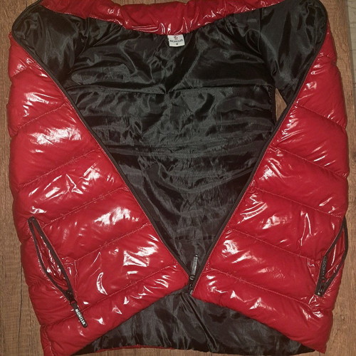 Moncler vest red like new, size M