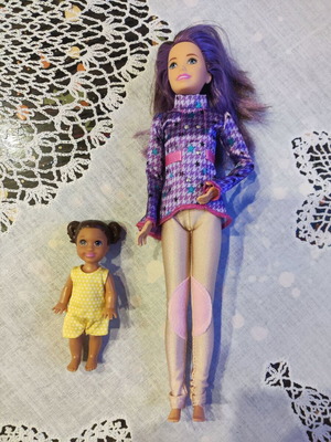 Skipper doll and Barbie baby used