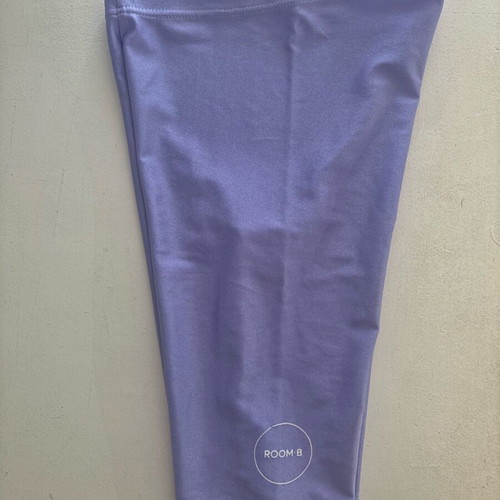 Lilac cycling shorts used, size XS