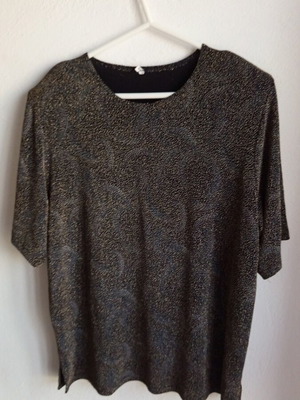 Evening blouse new, black with gold metallic thread