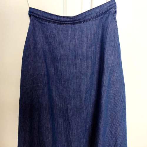 Stradivarius midi denim skirt with pockets, rockabilly style