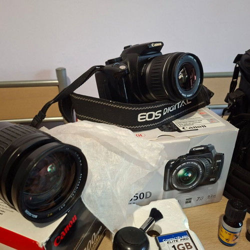 Canon EOS 350D Kit with 2 Lenses and Professional B+W IR Filter like new