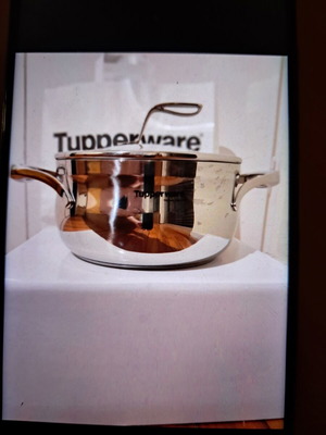 Tupperware тенджера 5 литра нова в кутия
