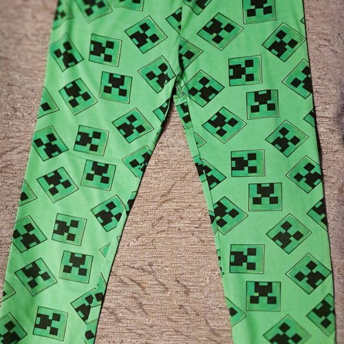 Minecraft pajamas for 9-10 years, thin, spring and autumn, like new