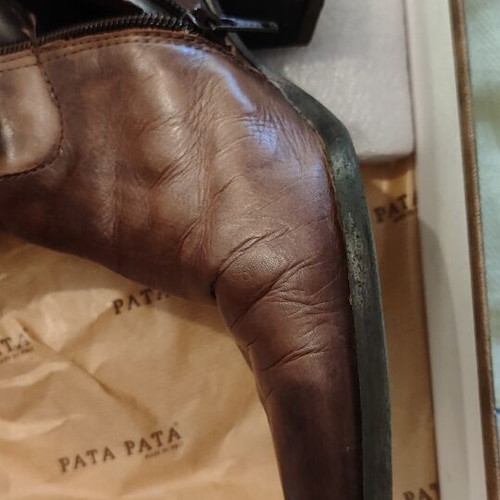 Leather women's boots size 37 used, tan color, Italian