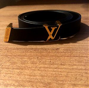 Louis Vuitton Ζωνη 100 εκατοστά με χρυσή αγκράφα