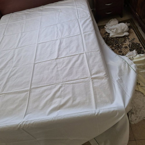 Bed sheets set of 3 for double bed, white, like new