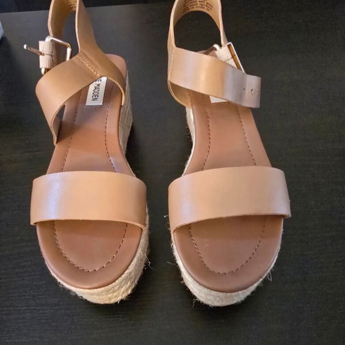 Steve Madden platform sandals like new, beige, size 37