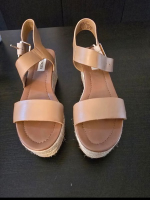 Steve Madden platform sandals like new, beige, size 37