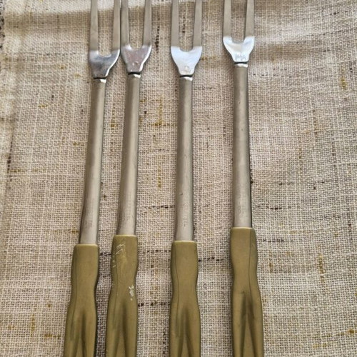 Forks used, set of 4 pieces