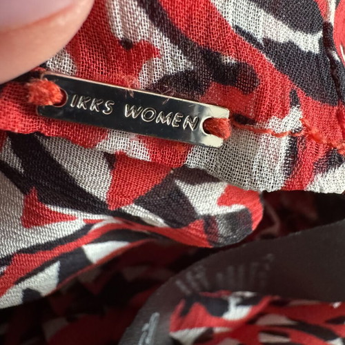 Ikks Women airy blouse size 38 M like new, black and red