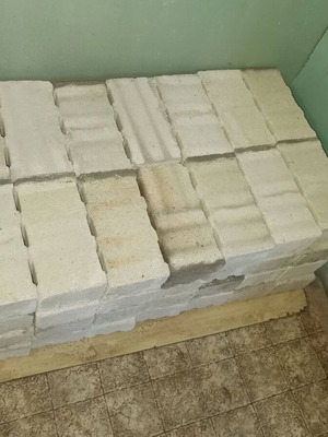 Τούβλα από συσσωρευτική σόμπα μεταχειρισμένα, σετ 56 τεμάχια