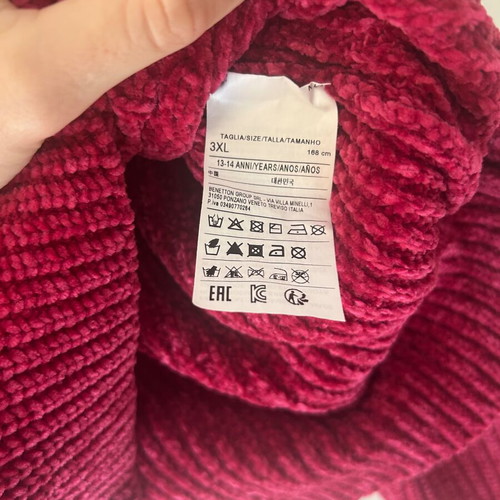 Benetton knitted crop sweater pink like new, size S