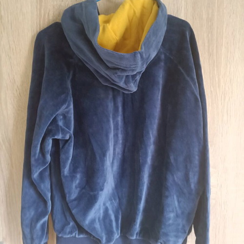 Anatolia Elementary School sweatshirt jacket like new, blue
