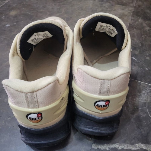 Nike Air Max Dn sneakers used, size 42, beige and black
