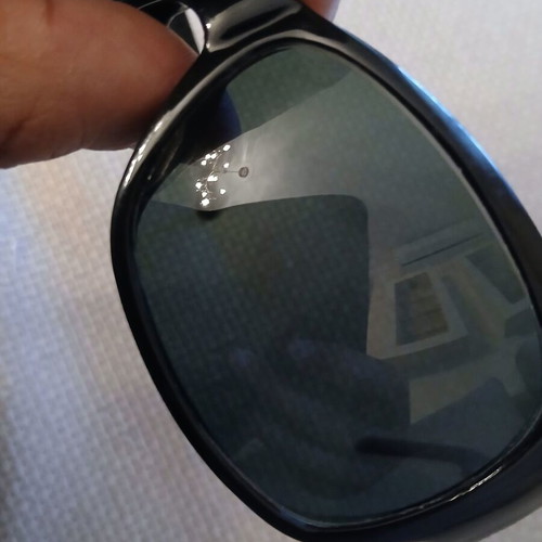 Louis Vuitton sunglasses unisex used, black