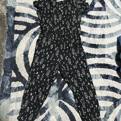 H&M girls' jumpsuit like new, black and white, size 116 cm
