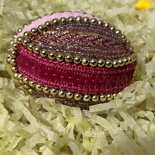 Easter egg used handmade with crochet and beads