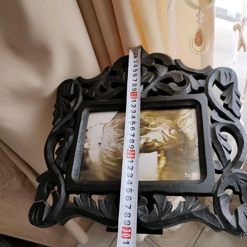 Handmade mango wood frame like new, inspired by Kashmir design