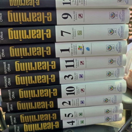 Computer Learning Books e learning new, set of volumes