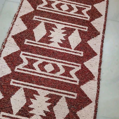 Handmade woven rug like new, cotton, 1.38x55 cm