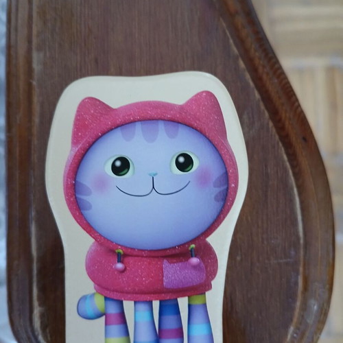 Wooden Gabby's Dollhouse Cat Toy like new