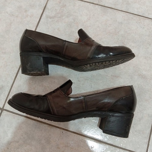 Women's shoes size 37, like new