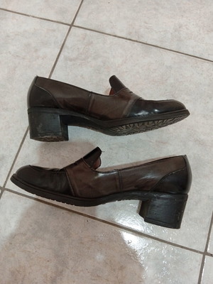 Women's shoes size 37, like new