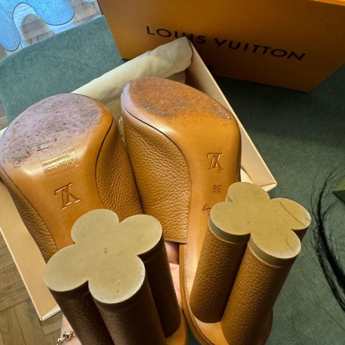 Louis Vuitton mules like new, size 38, brown