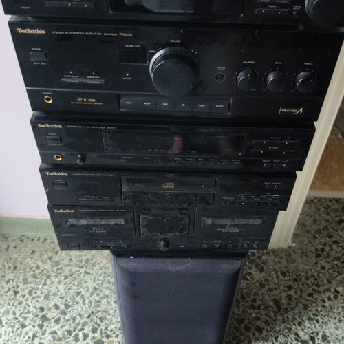 Technics stereo system like new