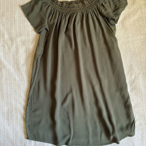 Jacqueline De Yong Khaki Olive Green Crochet Lace Off-Shoulder Dress like new