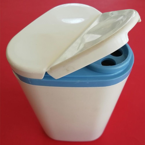 Tupperware vintage triangular cheese grater container used