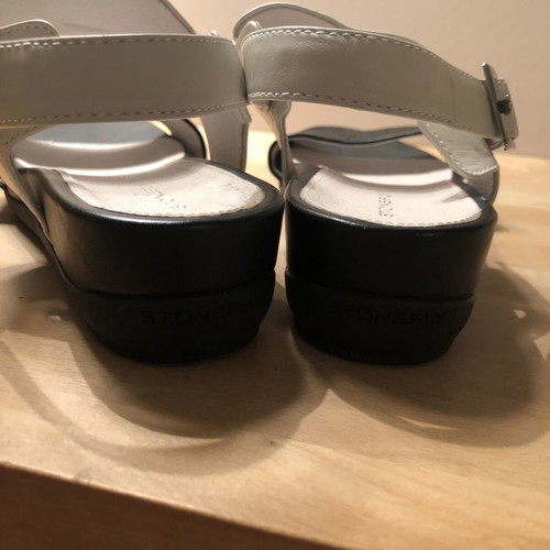 Stonefly Anatomic Women’s Leather Sandals Size 37 Black and White New