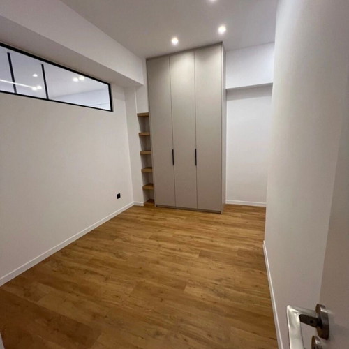 Lux apartment 80 sqm 3rd floor with 2 bedrooms in Koukaki