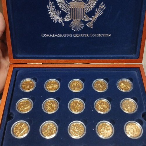 Quarter dollar gold-plated coin collection like new, 56 pieces