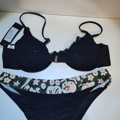 Black printed bikini with underwire