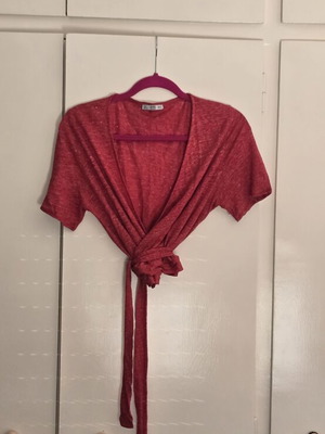 Zara Red Wrap Crop Top Size L like new