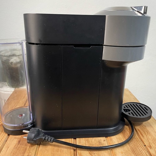 Nespresso Vertuo Next DeLonghi coffee maker used