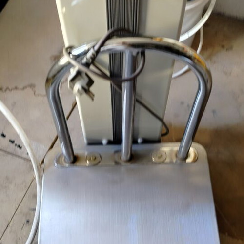 Electronic scale up to 150 kg