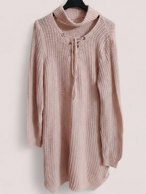 Pink knitted dress used, one size