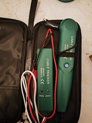Cable Tracker set with sender and receiver