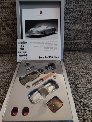 Porsche 356 No.1 Roadster – Collectible Model Kit 1:43
